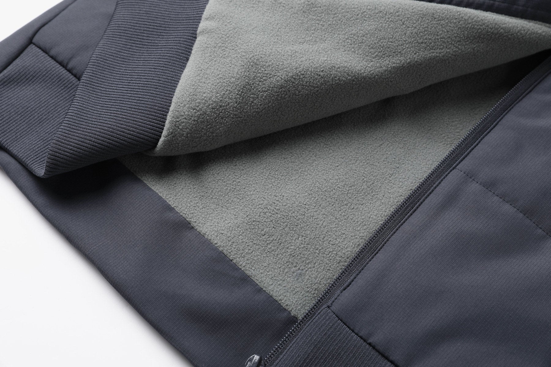 "Custom Essential Vegan Down Vest Add Your Logo – ISUSI - NS PROMO"