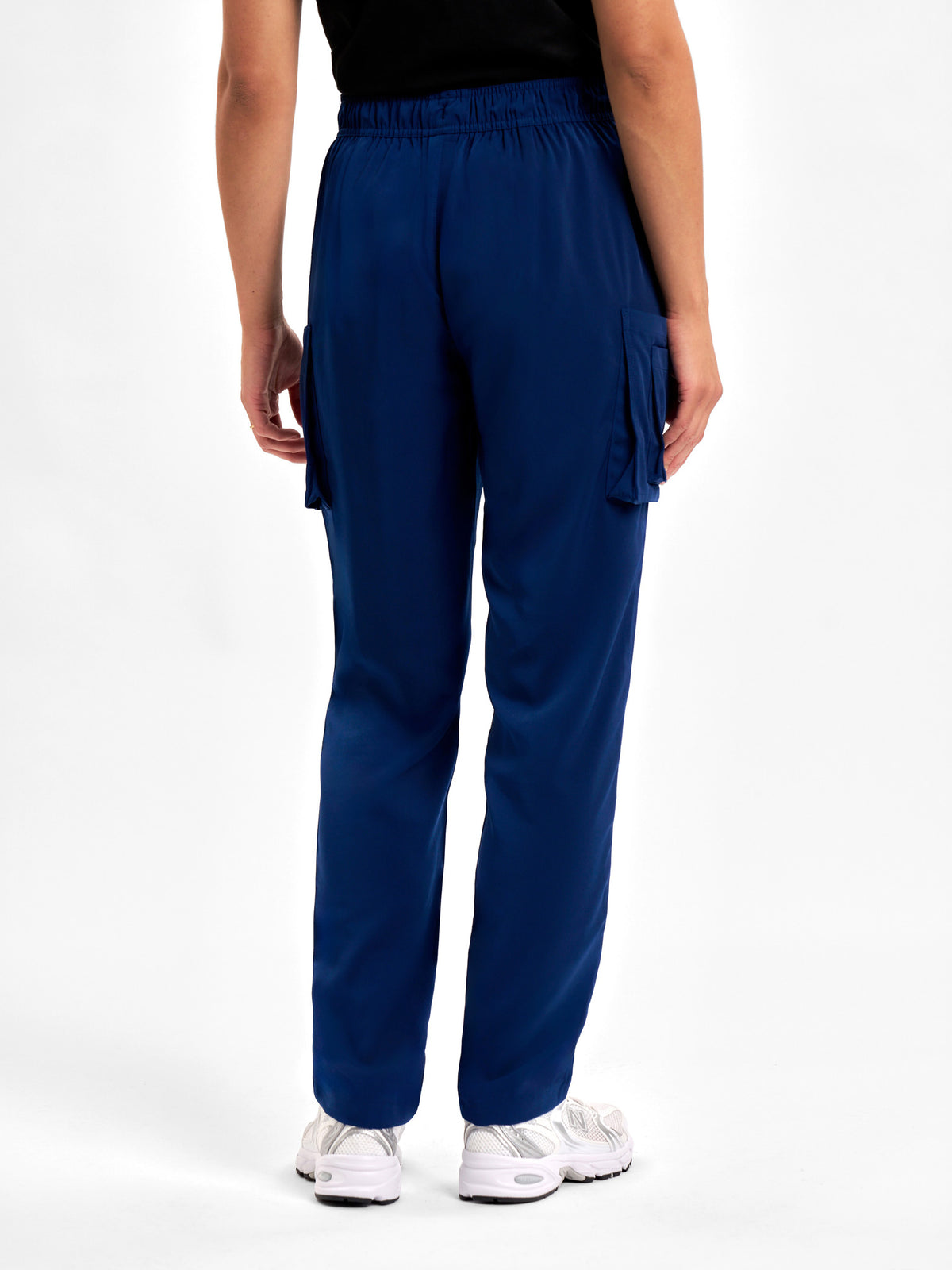 Avery Womens Slim Leg Scrub Pant