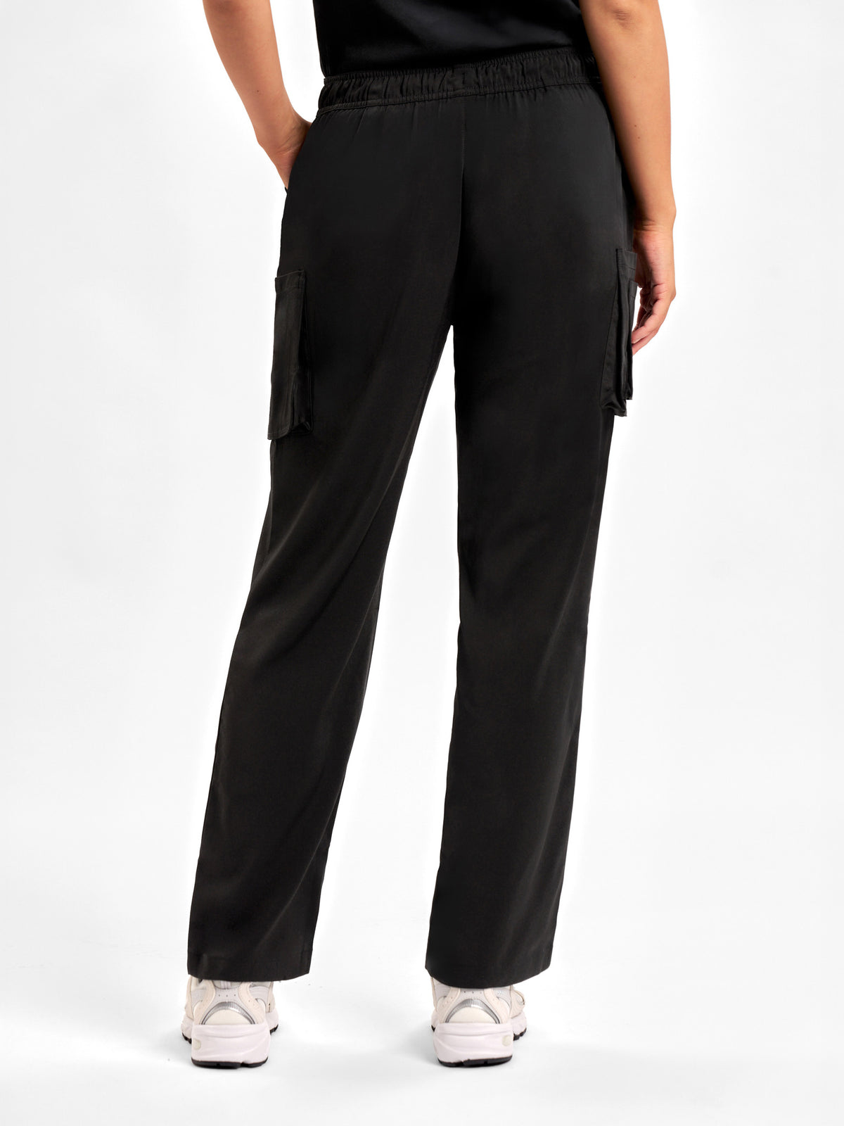 Avery Womens Straight Leg Scrub Pant